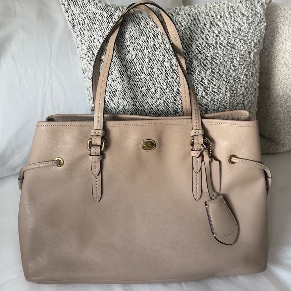 Coach Peyton Saffiano Leather Drawstring Carryall Sand